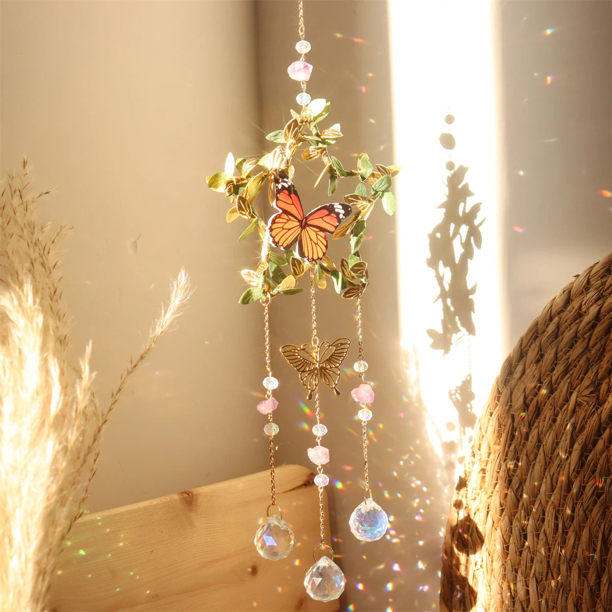 New Style Star Moon Crystal Wind Chime Butterfly Hanging Rainbow Chaser Diamond Prisms Pendant Dream Catcher Home Garden Decor